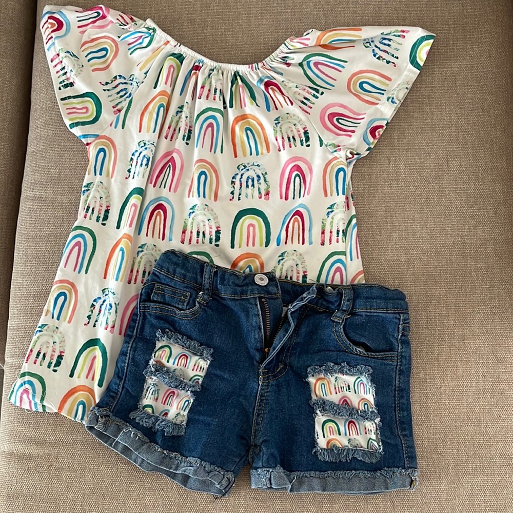 Girl’s boutique set (size 8)